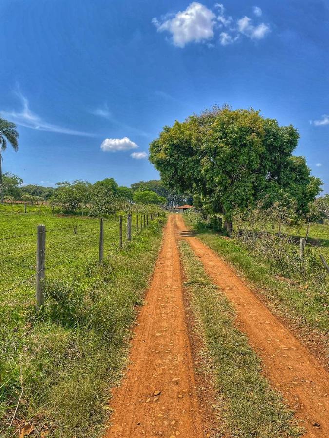 Вілла Casa De Campo - Sitio Santana Dos Laranjais Бротас Екстер'єр фото